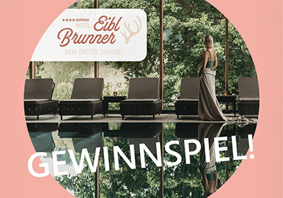Pool, Lounge, Frau, Abendkleid, Hotelwerbung