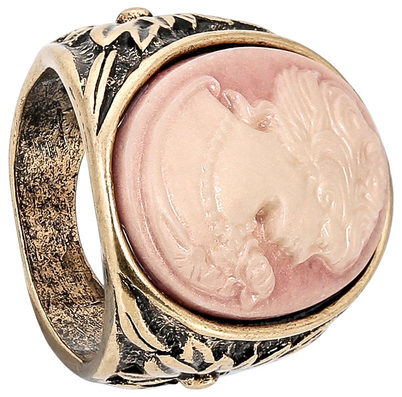 Statement Ring - Beautiful Woman