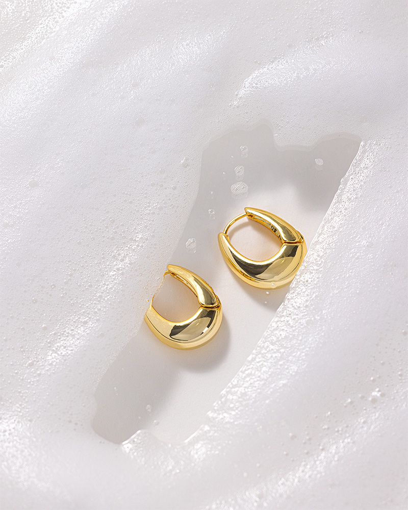 ohrringe, gold, creolen, schmuck, morgenmantel