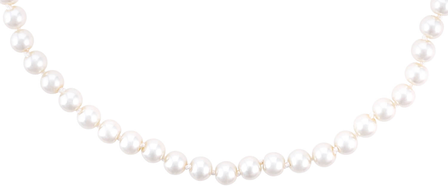 Necklace - Simple Pearls