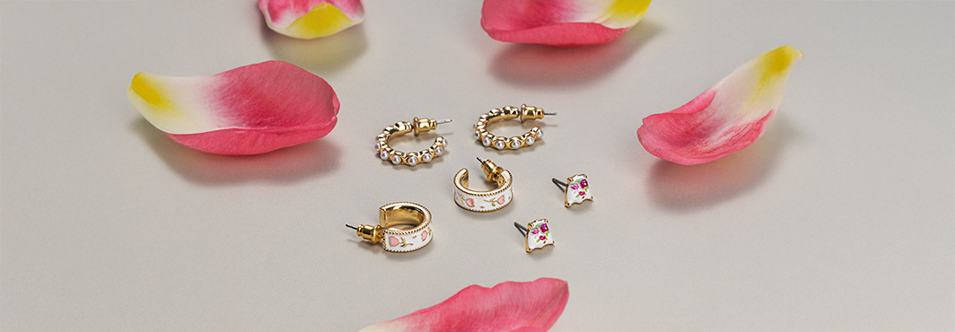 Ohrringe, Halskette, Schmuckset, Gold, Blumenmuster, Schmuck, Ohrringe, Ringe, Armreif, Kette