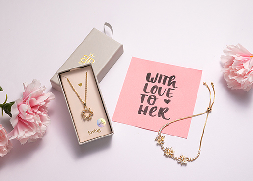 Zubehor, Grusskarte, Halskette, Ohrring, Blume